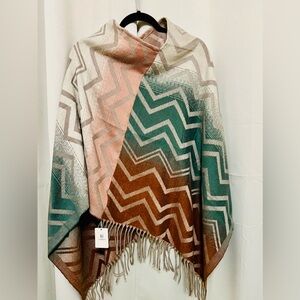 Fadivo Women's Soft Fringed Poncho Size OS